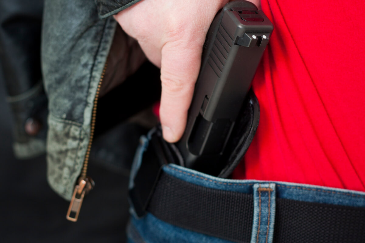 Survival Awareness: Spotting Concealed Carry