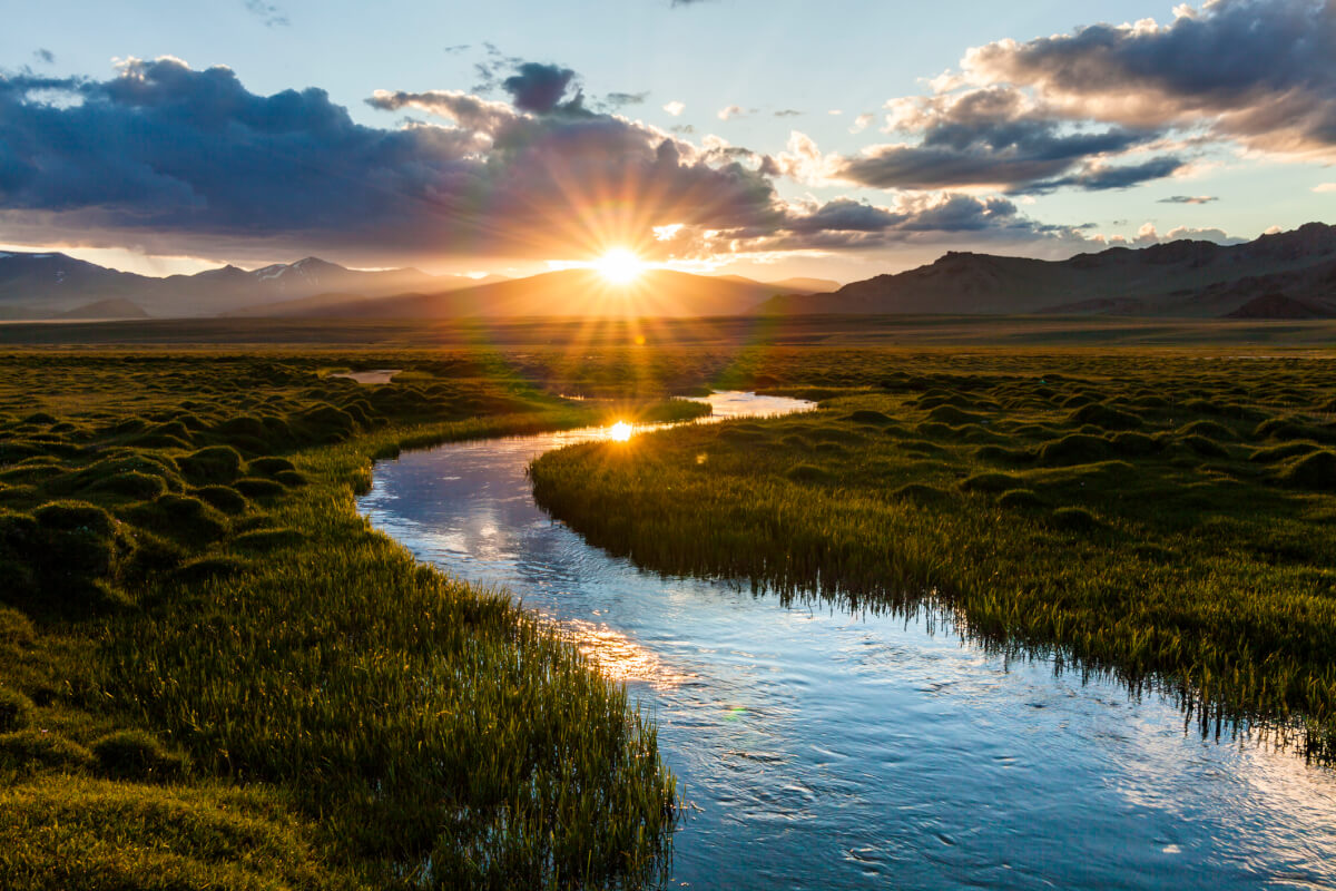 Wet ‘n Wild: Finding Water in the Wilderness