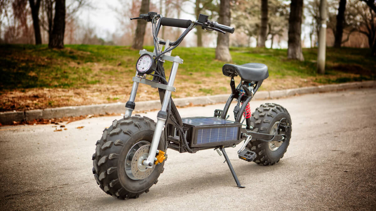 Get Outta Dodge: The Beast, a Solar-Powered eBike