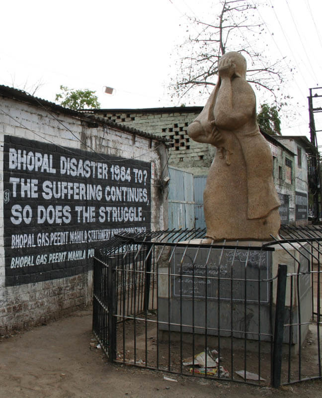 Stories of Survival: Deadly Gas: The 1984 Union Carbide Disaster in Bhopal, India