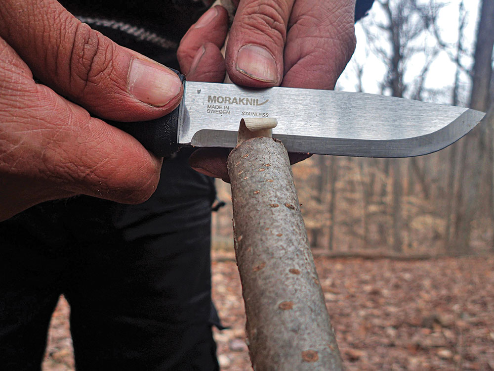 David Canterbury - The New Mora Classics are a beautiful and Traditional  Blade #bushcraft #retrogear #traditional #scandinaviandesign #mora  #morakniv #moraknives #thepathfinderschoolworldwide