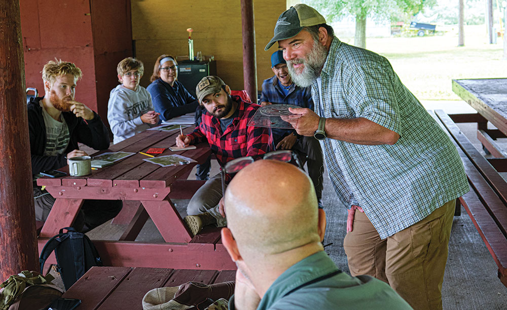 Navigation lessons with the Nature Reliance School