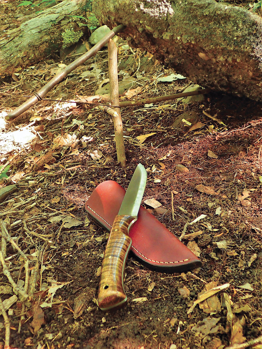 Survival knife with flint, sharpener and compass ⚔️ Medieval Shop