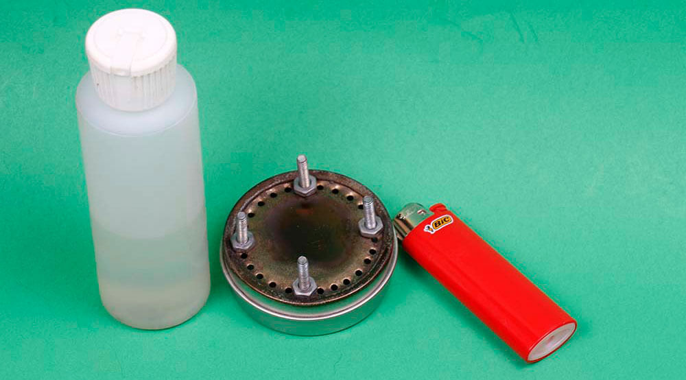 Another alcohol stove design the author has used with good results uses a canister