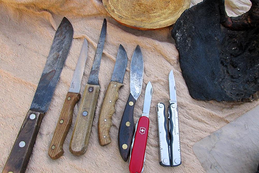 A random selection of knives 